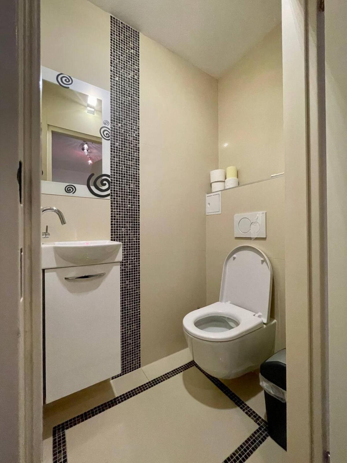 Gemutliche Wohnung Mit Super Lage Vídeň Exteriér fotografie